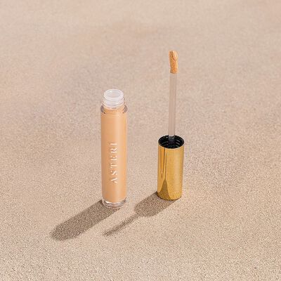 Aura Radiant Concealer