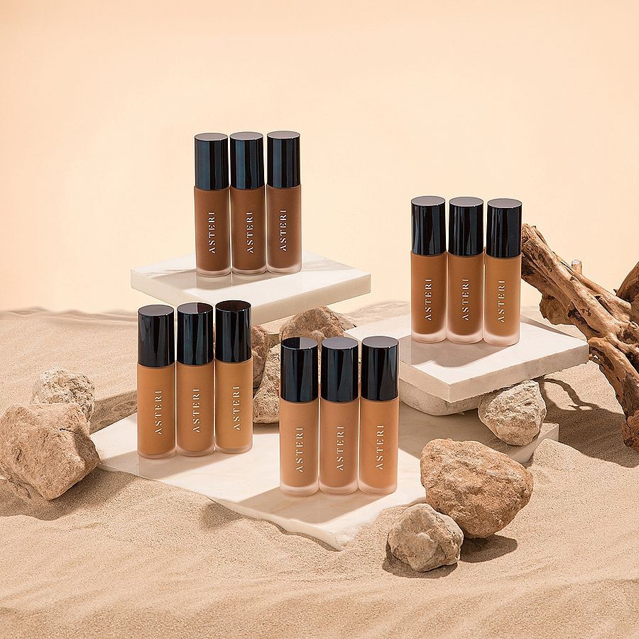 Aura Radiant Foundation