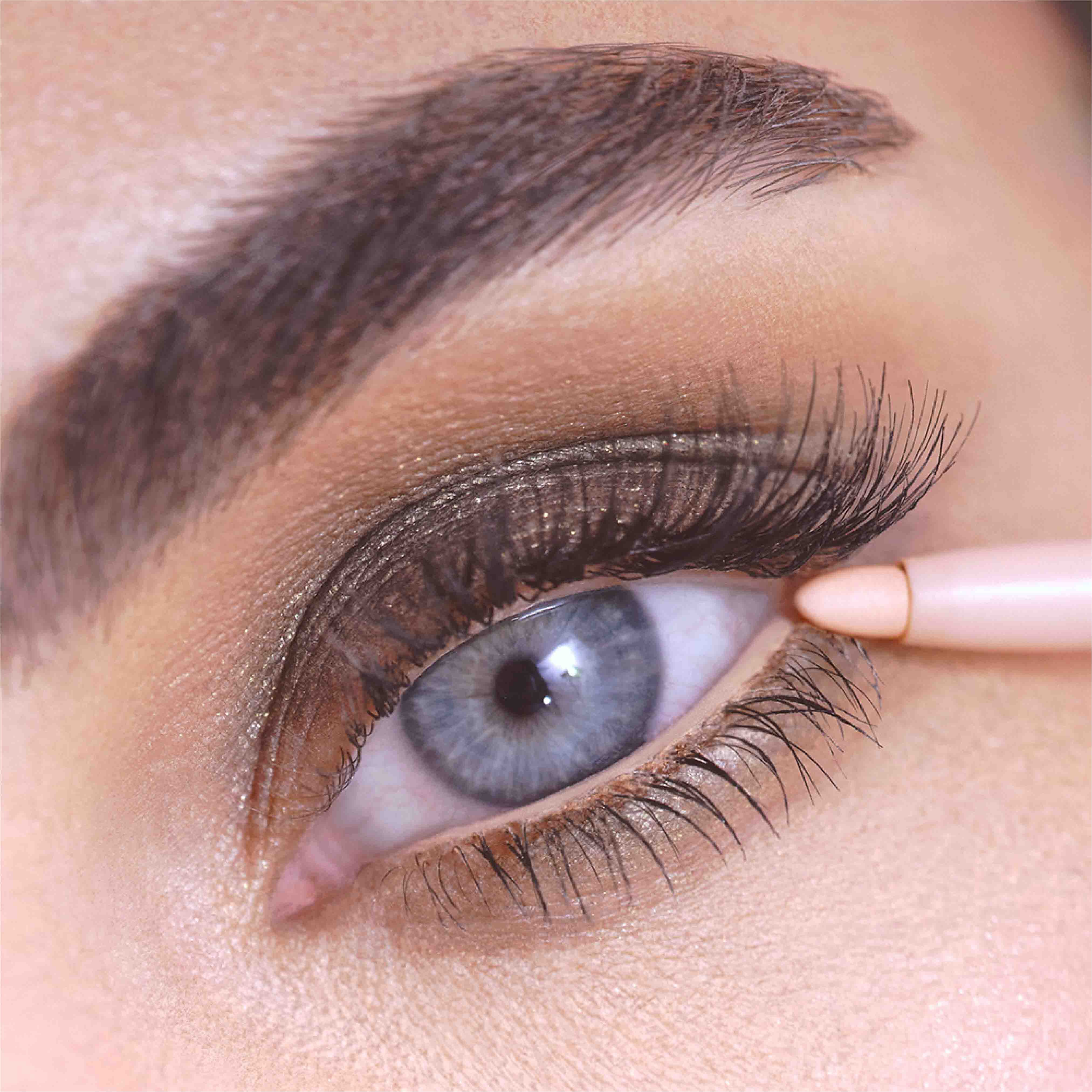 SuperNova Brightening Kohl