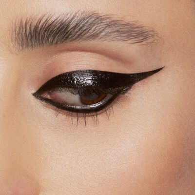 HERizon Eye Liner