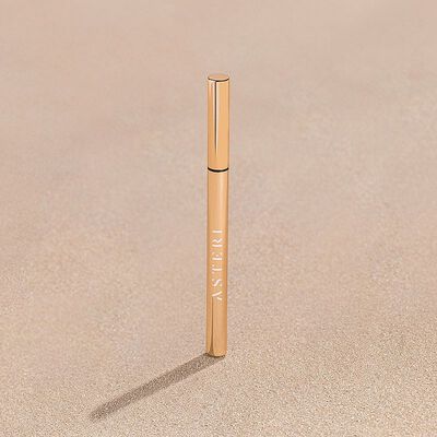 HERizon Eye Liner